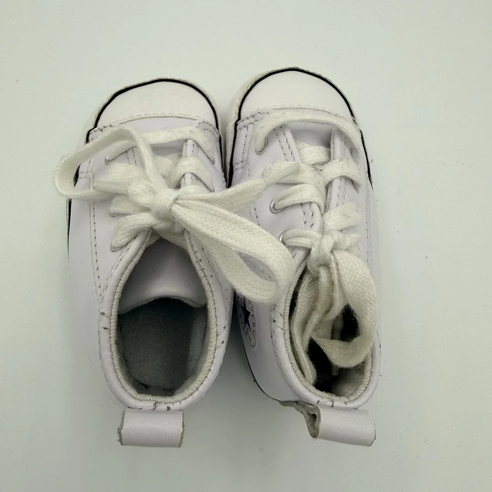 Converse Crib Shoes Infant Size 3 White Chuck Taylor Baby Sneakers Soft Sole